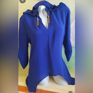 NWOT. Tunic top. Size L. Color: Electric Blue